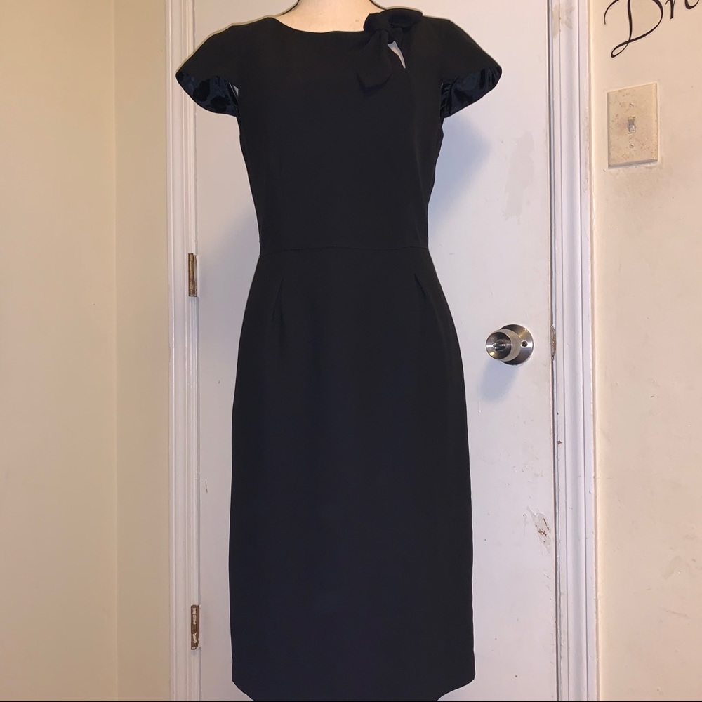 Oscar de la Renta Bow Tie Midi Sheath Dress